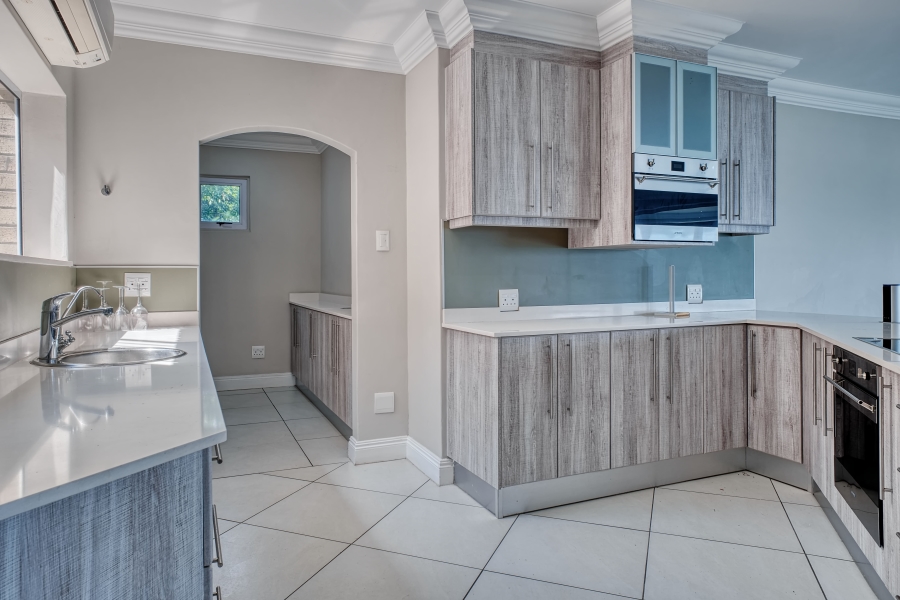 5 Bedroom Property for Sale in Blue Horizon Bay Eastern Cape